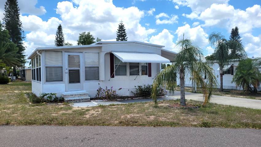 20 Greenhaven Ln. E. a Dundee, FL Mobile or Manufactured Home for Sale